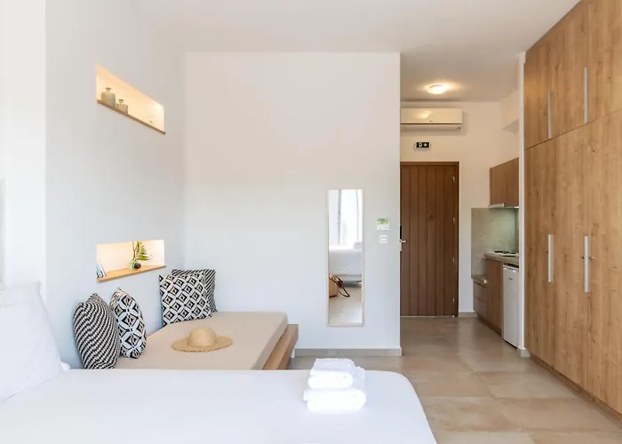 Mykonaki Hotel Ano Mera