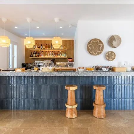 Mykonaki Hotel Ano Mera