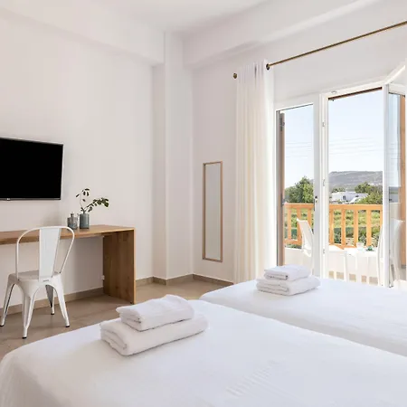 Hotel Mykonaki 3*
