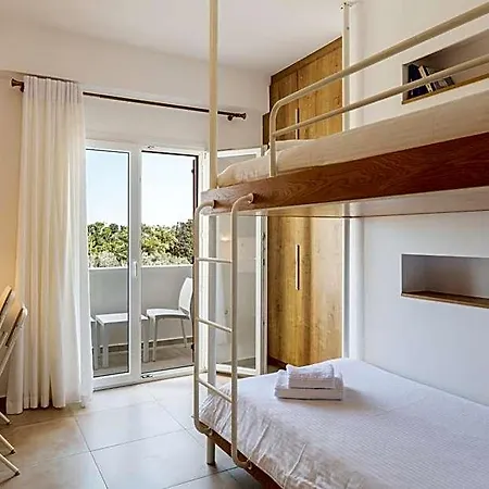 Mykonaki Hotel
