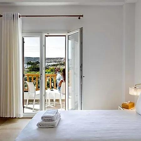 Mykonaki Hotel 3*
