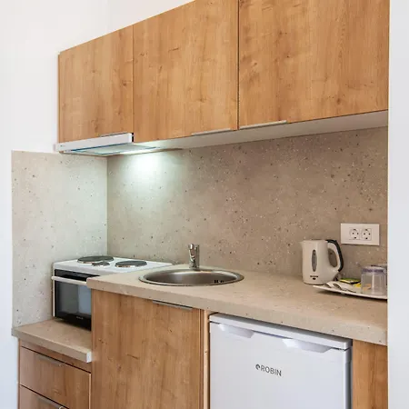 Mykonaki Άνω Μερά